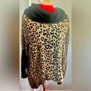 Joseph A Women Cheetah Print Cowl Neck Sweater size 1x